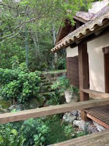 Chalé Cachara costão da Praia de Fora