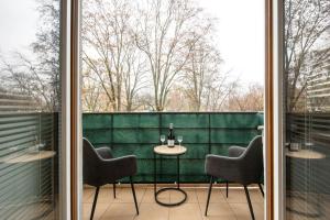 Premium Fountain Park Studio - Old Town