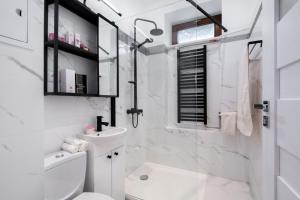 Premium Fountain Park Studio - Old Town