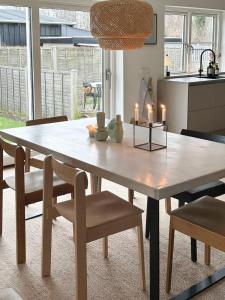 Beach Summerhouse In Juelsminde