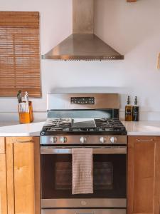 Lakeview Lodge - Pool, Spa & Outdoor Fireplace