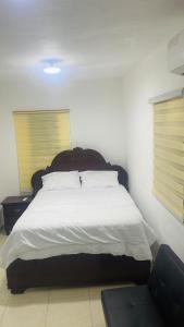 Apartment with Everything AC Wifi and Solar panel