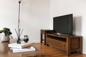 New! Lovely 2BR Marylebone Penthouse by Baker St