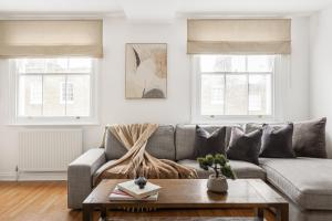 New! Lovely 2BR Marylebone Penthouse by Baker St
