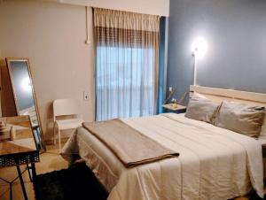 Minimalistic luxury apartment in Acropolis