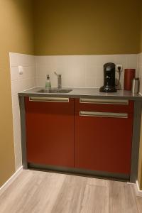 Cozy stay in the Frisian nature and estate