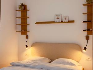 Cozy Apartment by the Stream at Clabucet Ski Slope