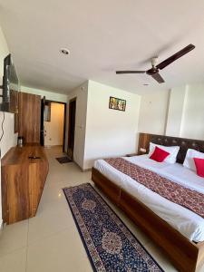 Hotel Shri Ganga