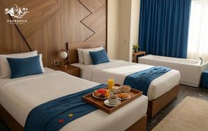 Apartment A pyramids view