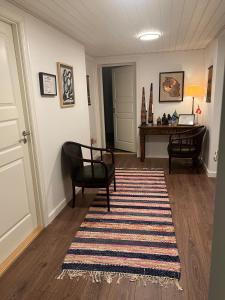 Serengeti & Stayover