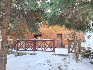 Chata Parnica v objeti slovenskych hor