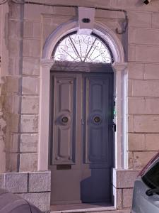 Maltese Terrace house with a modern touch