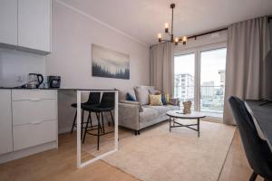 InPoint Modern Apartment Lema 17-Tauron Arena & Free Parking Self Check-in