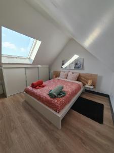 Nice little duplex house in Elancourt village