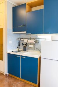 Calm & Comfortable Studio at Central Kalamaria, Walk to the Sea