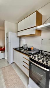 Apartamento Itaguá com Boa Localização e Piscina