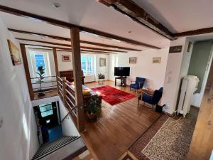 Avenue 15 Boudry Suites