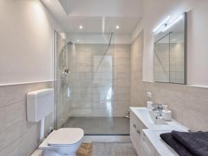 Binario Uno, A Due Passi dalla Stazione