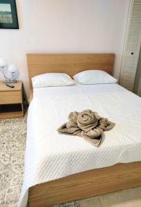 Island bliss apartment