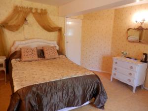 B&B / Chambres d'hotes Chateau Ardilleux : photos des chambres