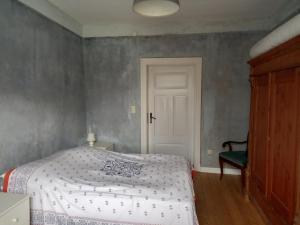 Charming flat with wood stove on a large farm