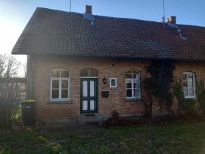 Charming flat with wood stove on a large farm