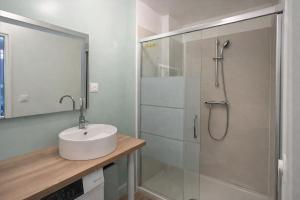 4 personnes - Proche Centrex et Disneyland