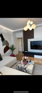 Lake view luxury sunset apartament