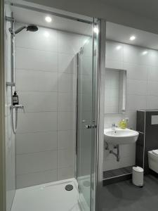 N27 City Stay - Modern Apartment Near Main Station - 24h Self-Check-in