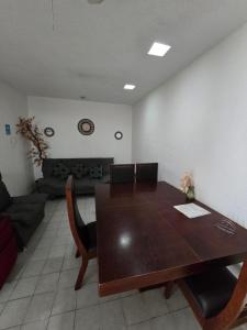 Departamento 4 céntrico cerca de Zona Industrial