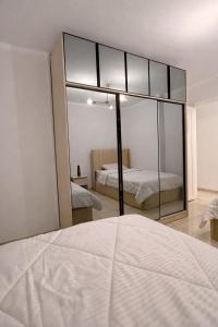 3 bedrooms apart centrally located in Mohandessein