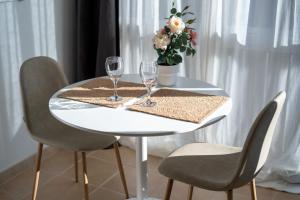 Luminoso y elegante estudio con vistas al Mediterráneo