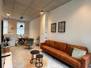 Spacious 3-Floor Holiday Home for 8 Guests