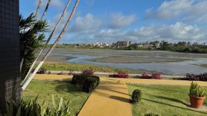 Apartamento com 4 suítes em Salinas - Pa