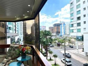 Apartamento com 3 quartos , 2 vagas de garagem próximo à praia na Zona Nova de Capão da Canoa