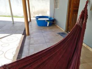 Nova casa com estacionamento grátis wifi e piscina