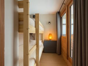 Appartement rénové 4 pers, au pied des pistes Val-dIsère - FR-1-862-37