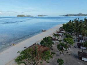 Sea Quest Glamping on Ginto Island with private sail boat