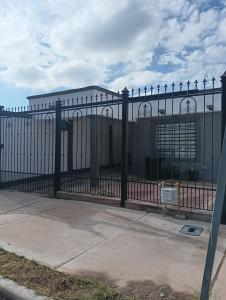 - Casa cómoda - 5 min del complejo Ind Chihuahua