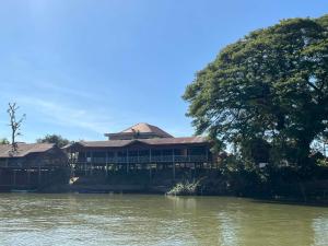 The Smiling Lao Sun Rises