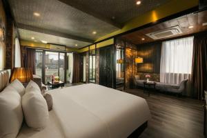 Ja Cosmo Hotel and Spa