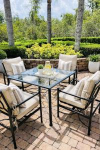 Carlitas Home away from Home