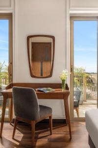 Regal Collection House