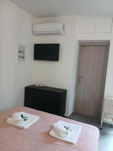 Angeloudas Sunny Garden Studio - Karystos Center