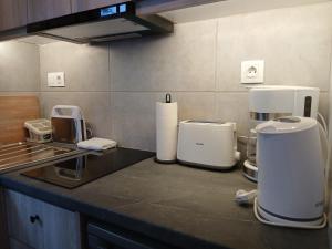 Angeloudas Sunny Garden Studio - Karystos Center