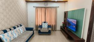 Modern Villa 2BHK with Karaoke and 50 inch TV