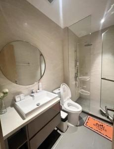 Thonglor Ekkamai 10 mins Sky Pool 1BR