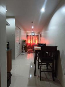 Midpoint Residences 1BR with Gym near IT Oakridge and Astra