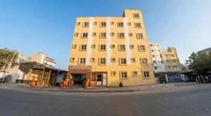 Hotel Prakrathi Residency