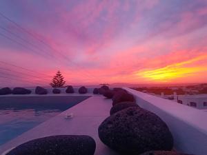 EXO Santorini Sea View Private Pool Villa and Suites